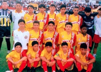 Grandes figuras cuando eran niños y promesas del fútbol bogotano