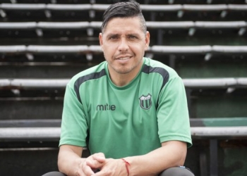 ¡Se retiró y luego renovó contrato solo para jugar 10 minutos!