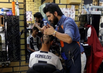 La historia del peluquero que hace retratos de jugadores