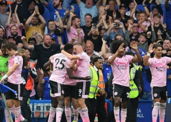 Árbitro no llegó a tiempo para dirigir un partido de la Premier League