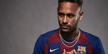 Patrocinador de Neymar publicó una foto del jugador con la camiseta del Barcelona