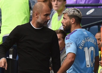 Las rabietas más famosas de los futbolistas cuando fueron sustituidos