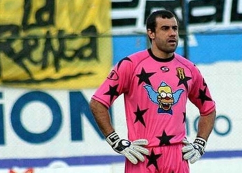 ¡Uniformes de fútbol que más bien parecen disfraces!