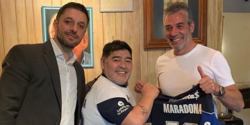 El impacto comercial que genera Diego Maradona, nuevo DT de Gimnasia y Esgrima de La Plata