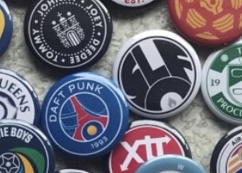 La mezcla entre fútbol y bandas musicales a través de los escudos