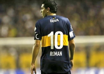 La mejor asistencia de Riquelme fue a Omar Pérez