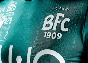 La espectacular camiseta del Bologna FC por su aniversario 110