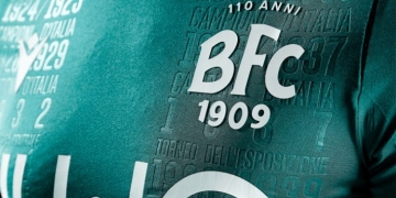 La espectacular camiseta del Bologna FC por su aniversario 110
