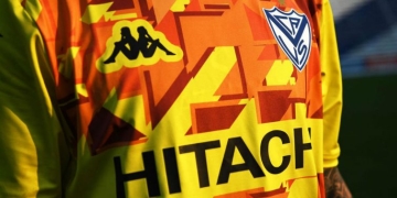 Vélez Sarsfield homenajea a José Luis Chilavert con una camiseta