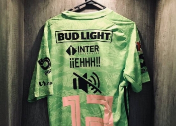 El mensaje que tenía la camiseta de Camilo Vargas en la Liga MX