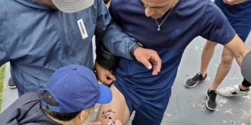 Convirtió un autógrafo de Diego Maradona en tatuaje