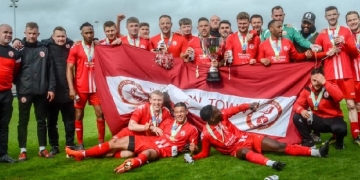 ¿Hicieron plagio? Cambiaron su escudo, ¡pero es el mismo modelo de otro club!