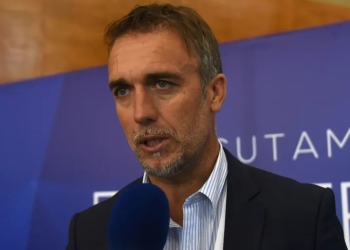 Estrenan documental sobre Gabriel Omar Batistuta