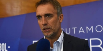 Estrenan documental sobre Gabriel Omar Batistuta