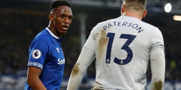 Ya no será la competencia de Yerry Mina en el Everton