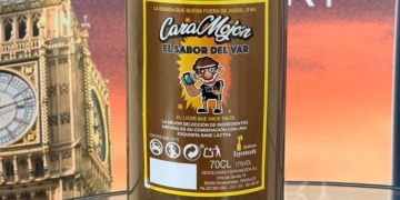 ¡Sacaron una bebida alcohólica dedicada al VAR!