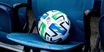 El balón oficial de la MLS para el aniversario 25 de la competición
