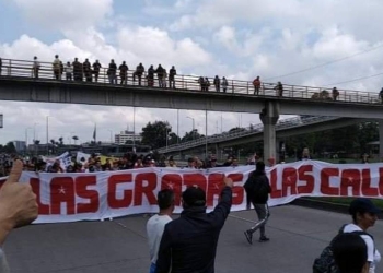 Los hinchas del fútbol colombiano también marcharon durante el paro nacional