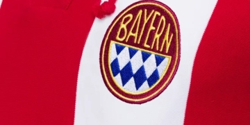 Bayern Múnich lanzó una camiseta retro basada en un modelo de 1928