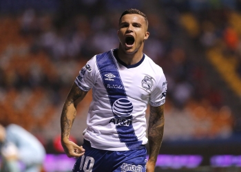En México revisaron el VAR por el festejo de un jugador