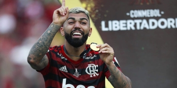 Guayos personalizados para Gabigol. No paran los homenajes