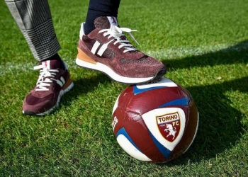El club italiano Torino explora el mercado del calzado