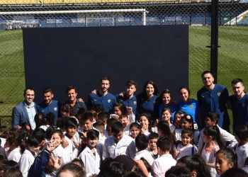 La alianza de Boca Juniors para ayudar en la educación escolar de América Latina