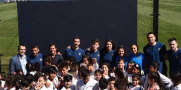 La alianza de Boca Juniors para ayudar en la educación escolar de América Latina