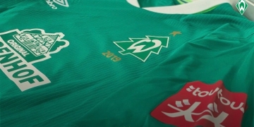 La tradición navideña del Werder Bremen con su camiseta
