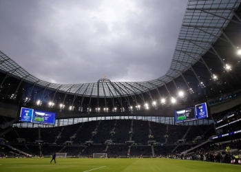 Tottenham va por un negocio millonario con su estadio