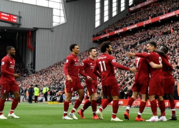 ¡Liverpool manda en la Premier League y en YouTube!