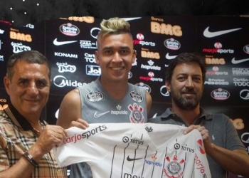 Llenan de elogios a Víctor Cantillo en Corinthians