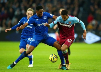Partido completo para Yerry Mina contra West Ham