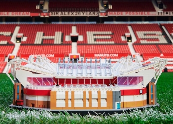 ¡Manchester United y Lego presentan el Old Trafford con 3.898 piezas!