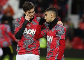 Manchester United estrenó camisetas de entrenamiento por el Año Nuevo Chino