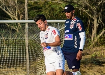 Sherman Cárdenas regresó a entrenamientos con el Junior
