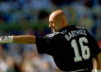 Remake de adidas: Los guantes de Fabien Barthez en la Euro 2000