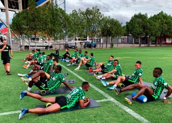 La lluvia dificultó el primer entrenamiento de Nacional en Buenos Aires