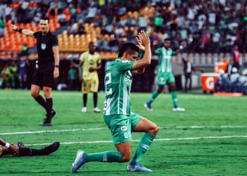 Palmeiras insiste por Daniel Muñoz, a pesar de deuda con Nacional por Miguel Borja