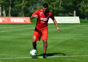 «Con Federico Laurito estamos conversando»