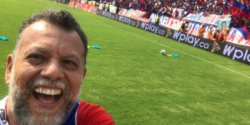 El Padre Linero se puso a opinar de fútbol y salió regañado