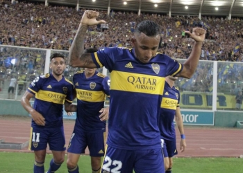 ¡A Sebastián Villa le pidieron que dejara de correr tanto!
