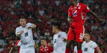 ¿Qué ha gustado y qué no de los partidos de Adrián Ramos?