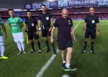 Blooper de América de Cali en el clásico: anunció saque de honor de Carles Puyol, pero…