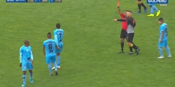 Johan Arango debutó con expulsión en el Binacional de Perú