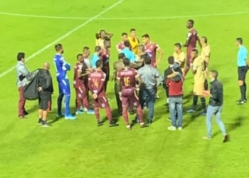 Papelón en el final de Rionegro Águilas vs. Deportes Tolima