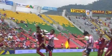 Polémico fallo del VAR entre Junior y Tolima