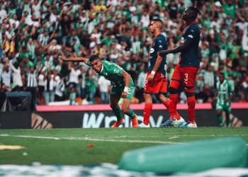 Daniel Muñoz, preseleccionado para debut en Eliminatorias al Mundial de Fútbol Qatar 2022