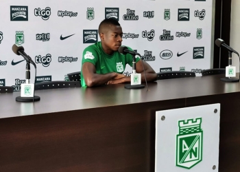Helibelton Palacios sobre Diego Valdés: «Está haciendo un buen trabajo»