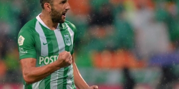 Hernán Barcos debutó con póker en su nuevo equipo de Bangladesh